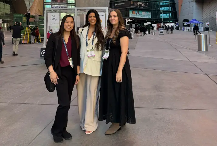 Image of Monica Sit Lauren Oliver and Lindsay Roddy representing Wonder at Las Vegas Market in January
